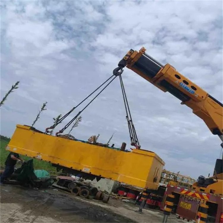 平果吊车吊集装箱需要多少钱